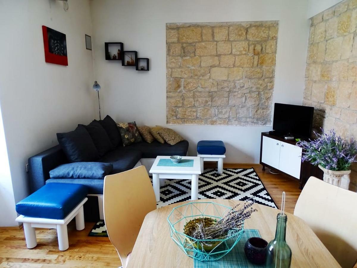 Apartment Naita Sinj Kültér fotó